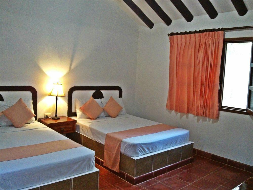 Hotel San Miguel エル・ロンピド エクステリア 写真